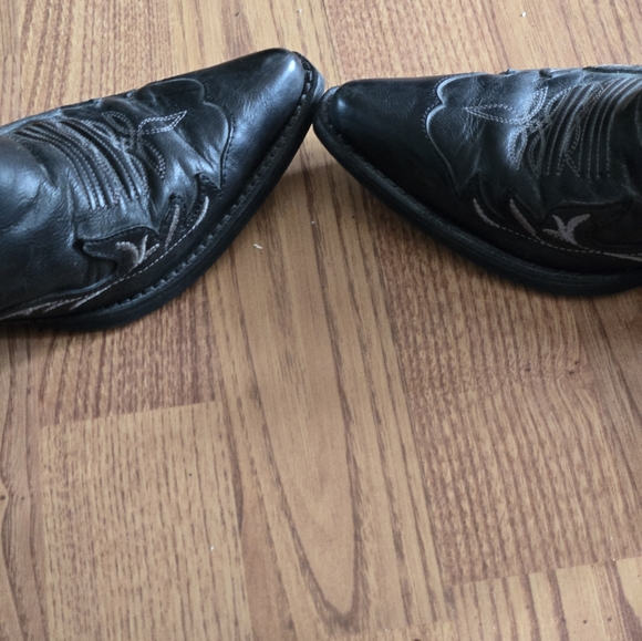 Ariat Black Cowboy Western Boots - Picture 9 of 9